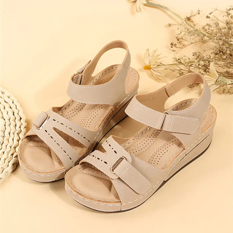 Summer Platform Wedge Sandals Women Light Non-Slip Beach Shoes Open Toe Flat Sandals Soft Sole Comfort Casual Sandalias Mujer