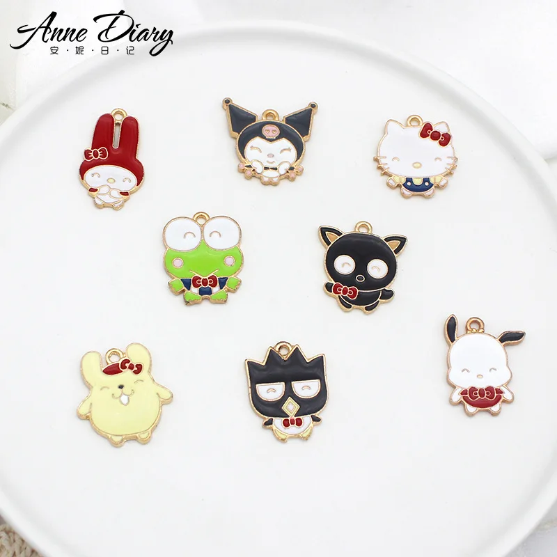 10pcs Hello Kitty Sanrio DIY Jewelry Accessories Alloy Drop Oil Big Head Small Body Kuromi Cool Penguin Cat Pendant Pendant Gift