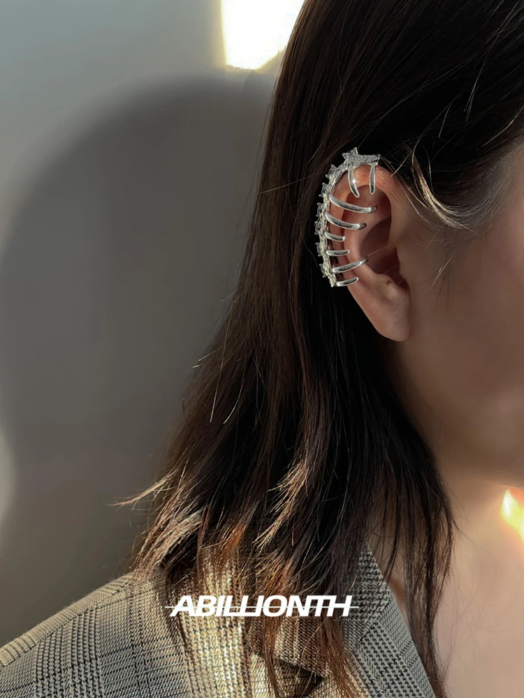 New Y2K Vintage Fashion Elegant Punk Elf long ear clip Crystal Rhinestone Design Cool Ear Cuff Wrap Stud Clip Earring