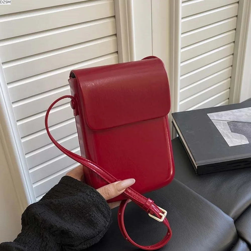 Women Bags And Purses - กระเป๋าสะพายข้างแบบมีฝาปิด ทำจากหนัง PU กระเป๋าใส่โทรศัพท์และของใช้ส่วนตัว ดีไซน์เรียบง่าย สีพื้น