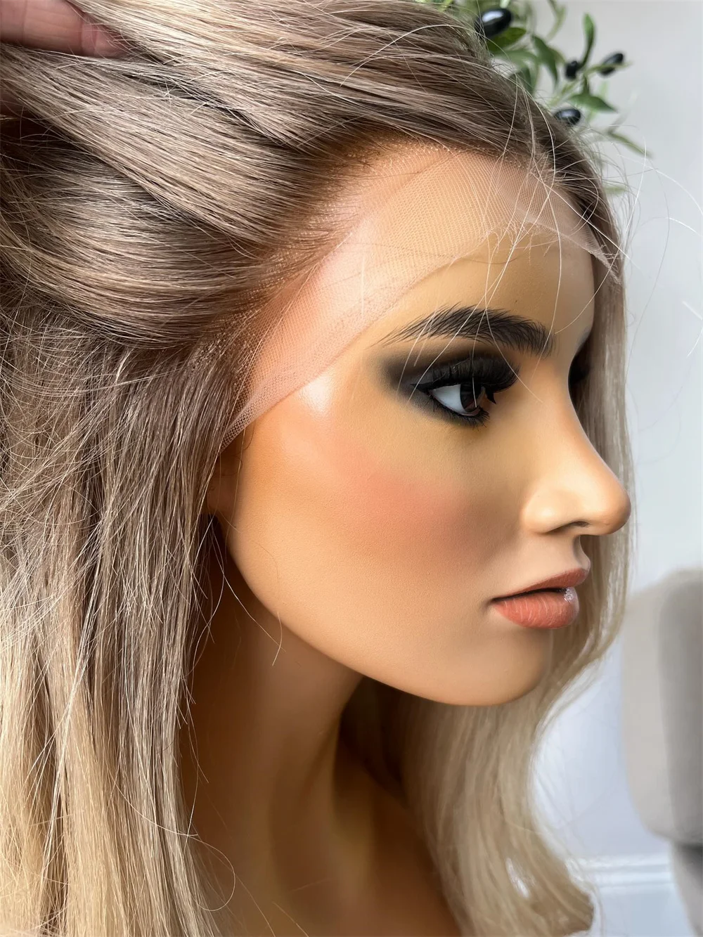 New In Creamy Blonde Balayage Synthetic Lace Front Wig Ash Roots for Women 13x4 Preplucked Hairline 28 Inch Long Loose Wave Wig