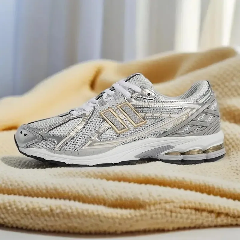 

Spring Autumn Running Shoes: Versatile, Comfortable, Durable, and Ultra-Lightweight with Air Cushion Technology