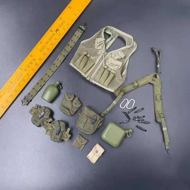 

UD9026 1/6 Vest+ Mini Bags+Kettle+Belt Model for 12'' U.S Army