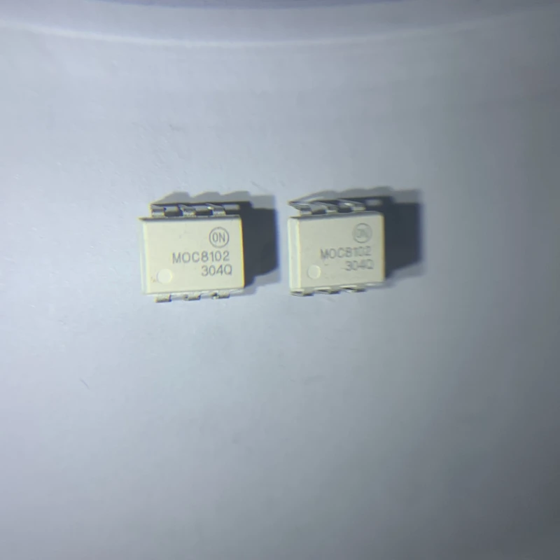 5PCS-20PCS MOC8102 MOC8102M  DIP-6 Straight into the  Optocoupler Phototrans No Base
