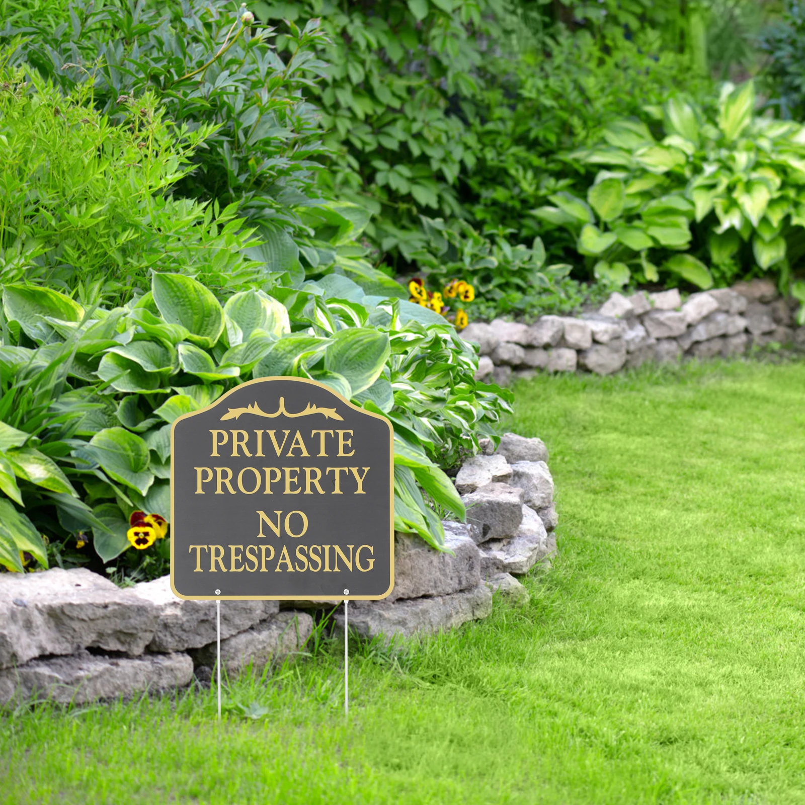 

No Trespassing Sign Metal Private Property Outdoor Security Stake Sign Weatherproof Garden Yard Home Decoration Prevent Unwanted