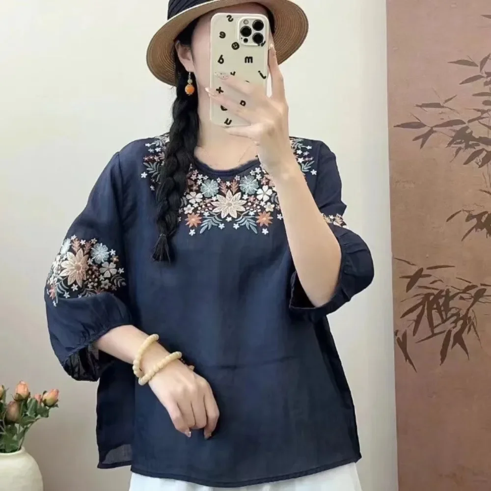 ملابس كلاسيكية رفيعة Y2k قمصان علوية للنساء ملابس هاراجوكو نمط عرقي ملابس الشارع الشهير تي شيرت تي شيرت كتان مطرز