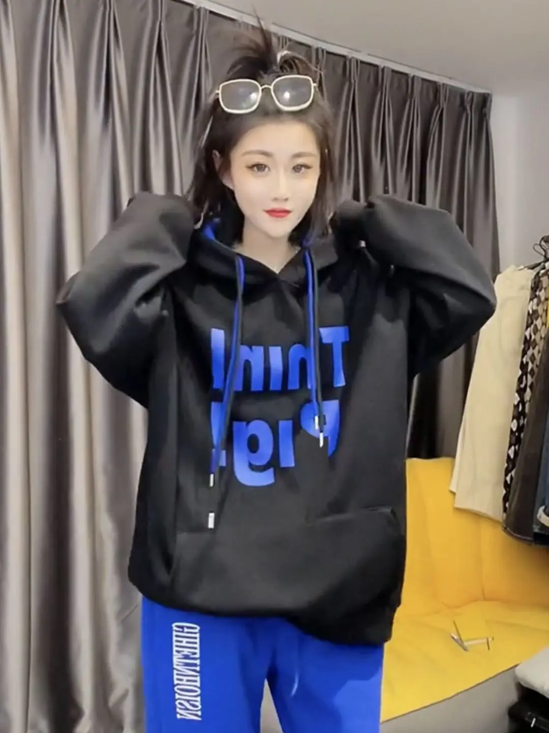 سحاب هوديس مقنعين المرأة ديكور ملابس خارجية الجنس اللون حظر التدرج الكلاسيكية الثقيلة متعدد الألوان أربعة مواسم كول اصطف شيك