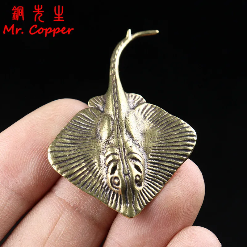 Miniature Statue of Devil Fish, Brass Tea Pet, Sea Animal Ornament, Lucky Home Decorations Accessories,Tea Set, Craft Home Decor