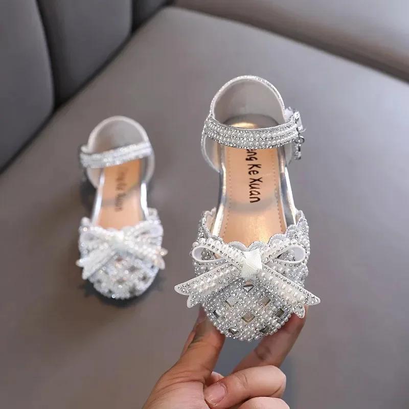 Children Autumn Rhinestone Bow Velcro Leather Shoes Girls Sequins Pearl Show Dance Shoes Girls Princesses Openwork Single Shoes
