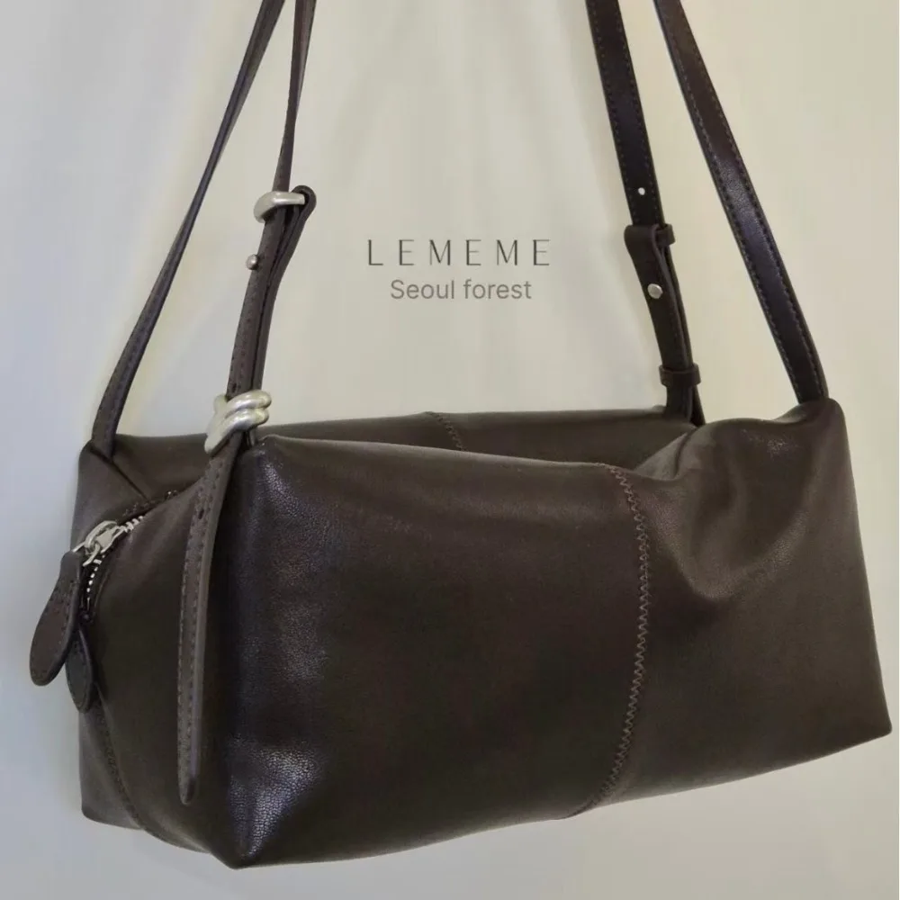 

Single Shoulder Messenger Bag Niche Design Unique Texture Versatile High-end Simple Fashion Elegant Sweet Exquisite