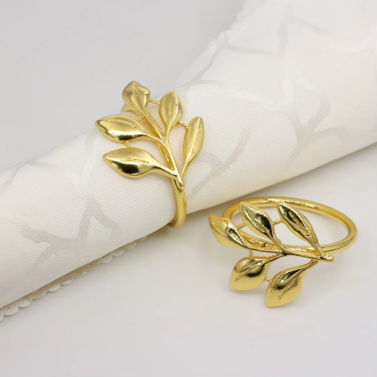 12pcs, Elegant Golden Metal Napkin Rings for Party and Dining Table Decor - Set of 12