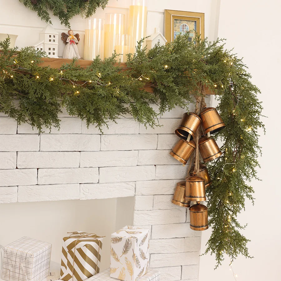 

New Christmas rattan explosion simulation 1.8 meters rattan Norfolk pine and cypress leaf fireplace decoration