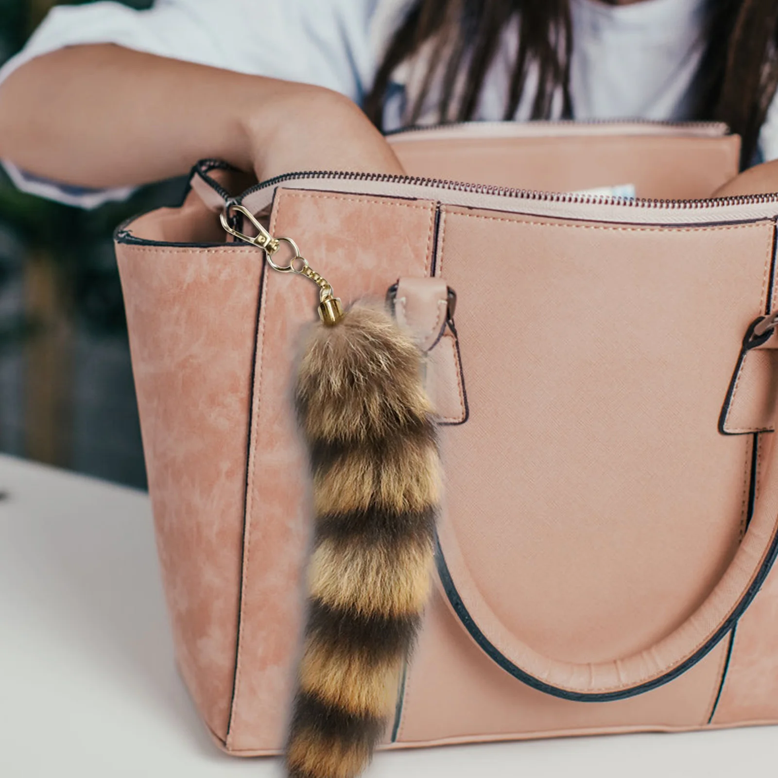 Plush Fur Tail Keychain Soft Fluffy Faux Fur Pendant Cute Bag Charm Decoration For Girls Children Gift 28cm Casual Cute Key Ring image 2