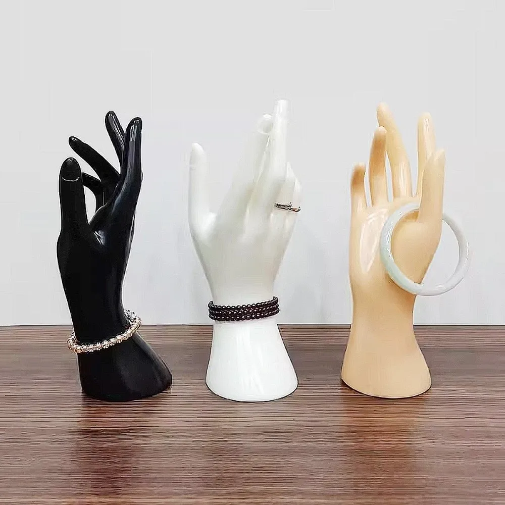 

Plastic Jewelry Display Hand Model Black/White Display Props Ring Organizer Stable Sketch Decoration