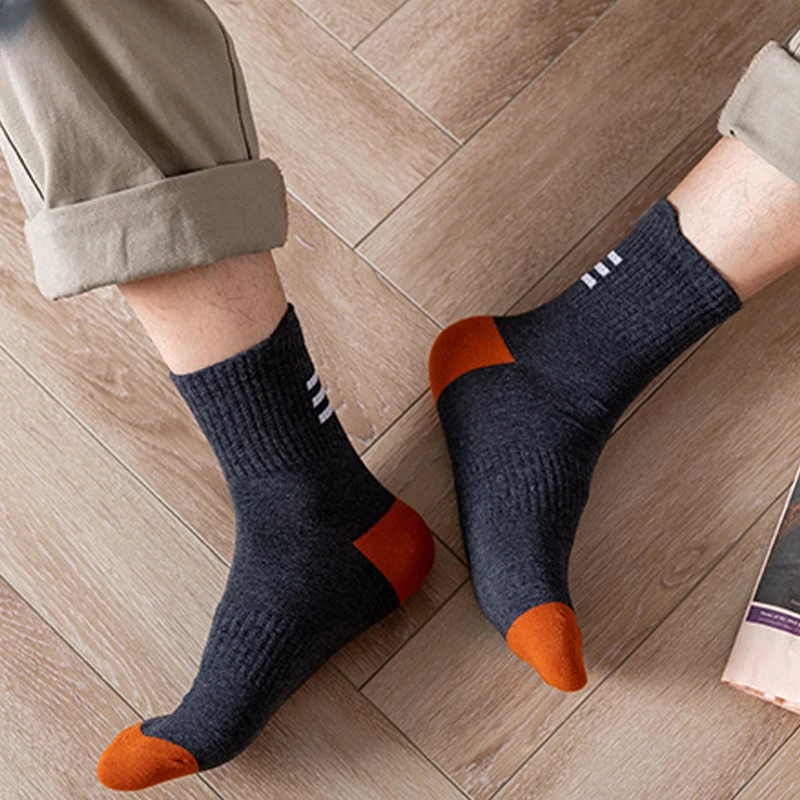 Meias altas e respiráveis masculinas, meias esportivas de rua, algodão, na moda, tamanho 39-44, 100% algodão, 5 pares
