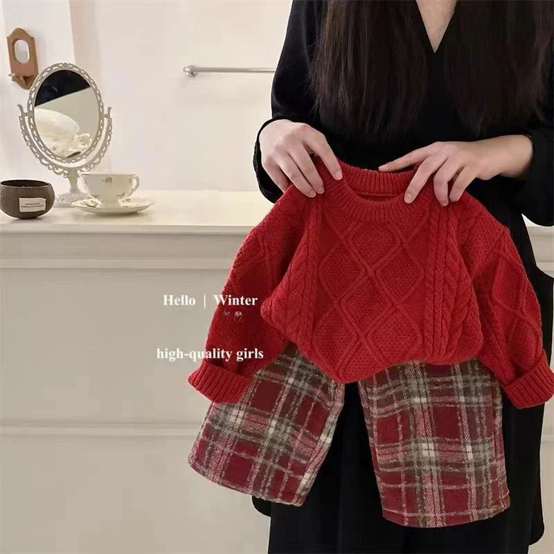 Childrens Clothing Korean 2024 Autumn and Winter Knitted New Red Loose Sweet Sweater Plaid Top Baby Clothes