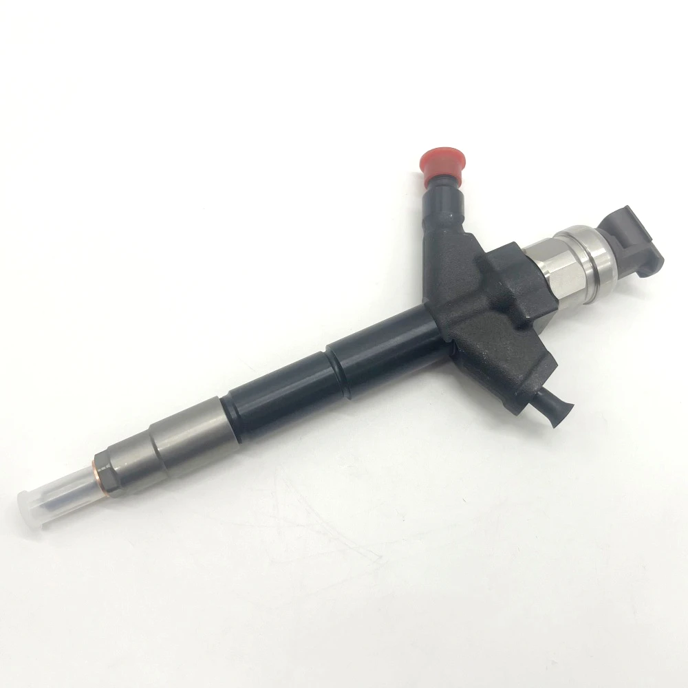 High Quality Diesel Common Rail Injector 295050-0901 16600-LC10B for Cabstar YD25 Euro 5 Nissan Navara 2.5L