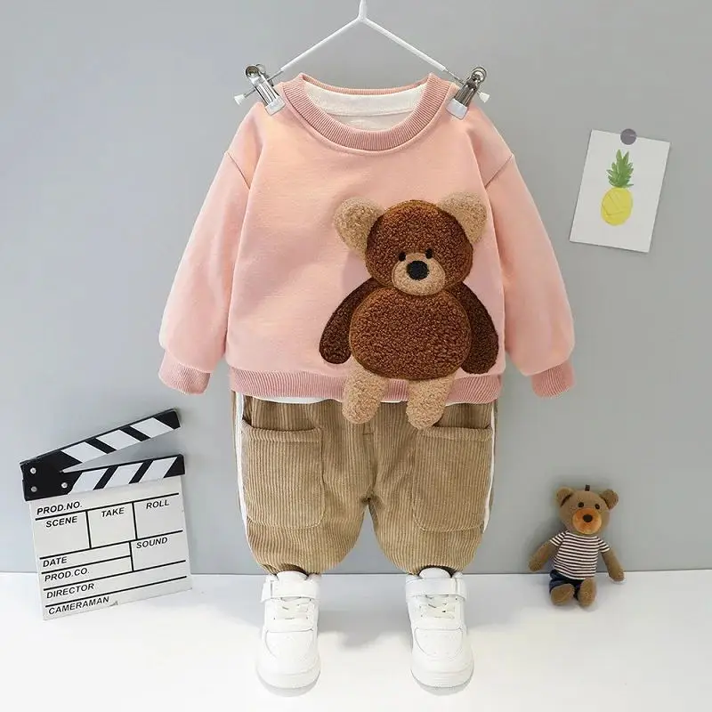 Korean children\'s spring sportswear set cute little bear pullover sportswear for girls wearing loose cotton sweatpants for boys