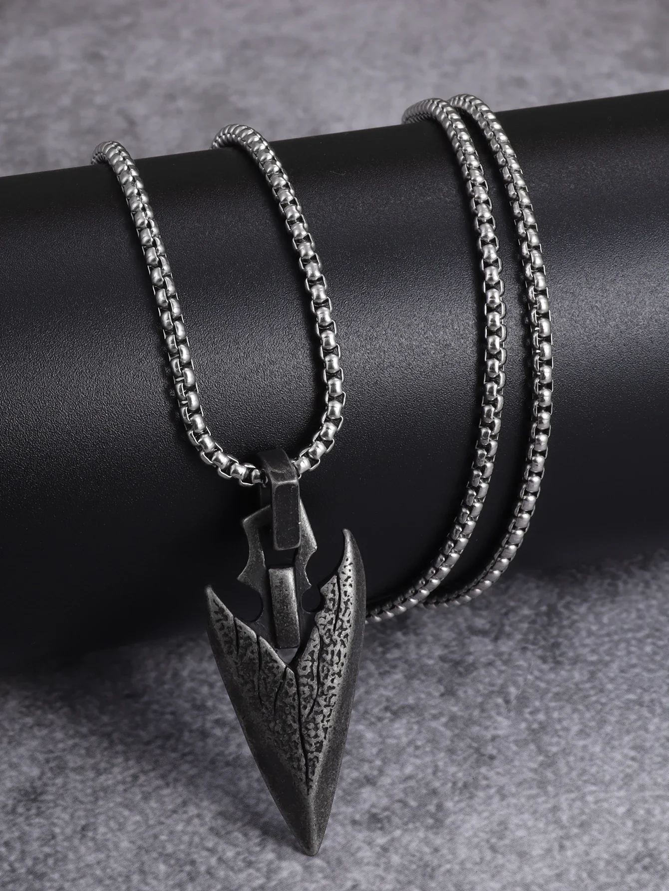 Norse Mythology Celtic Weapons Spear Head Pendant Ancient Silver color Necklace for Men Retro Punk Hip Hop Trend Jewelry