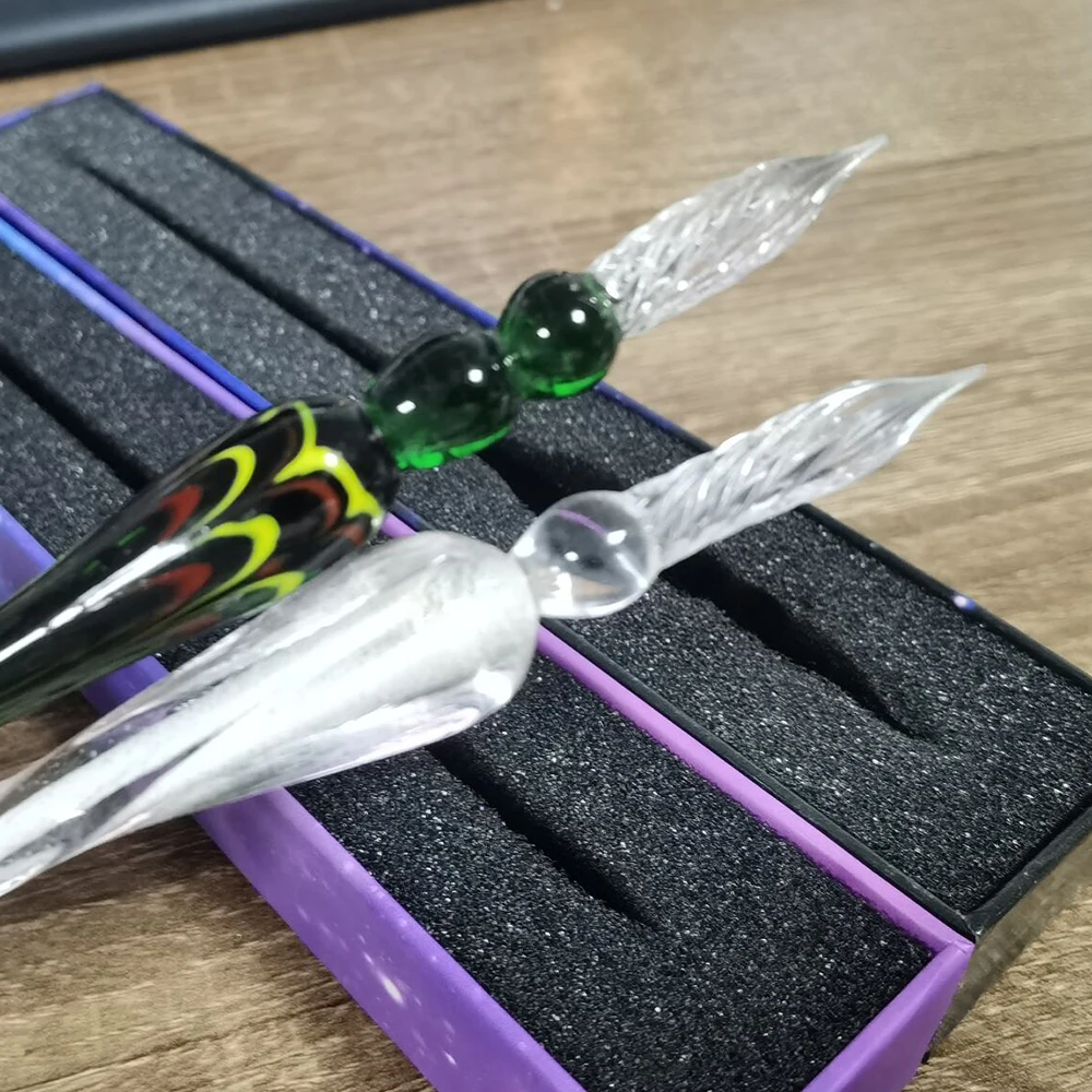 

Dip Pen Classic Dipped Glass Pen Retro fountain pen and ink pen Student gifts Calligraphy Practice Ink Pen Spiral drawing pen