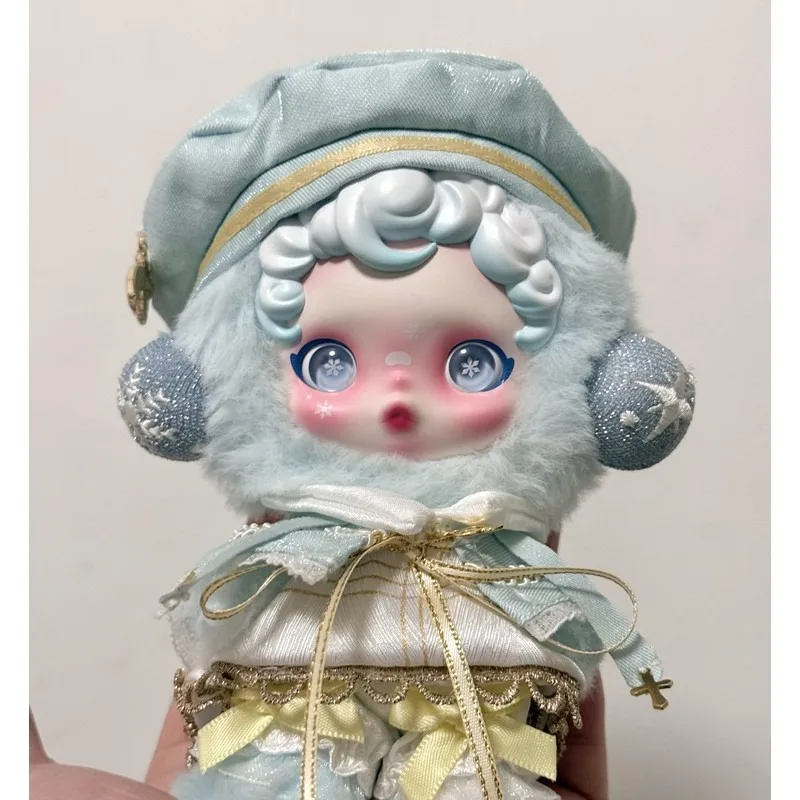 Dla nowego produktu SP Winylowa pluszowa lalka Ubranka dla niemowląt SKULLPANDA Miękka i wytrzymała winylowa wystawa Tide Play Ornament Prezent