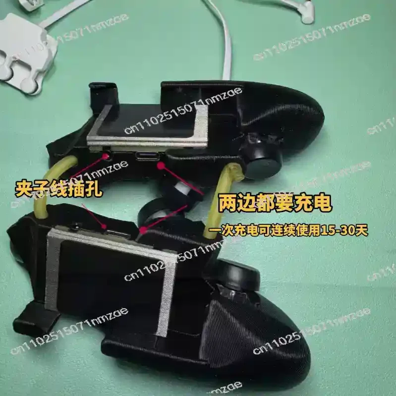 Auxiliary Physical Button Continuous Multi-function Universal Handle Applicable To Phone Six 6 Keys Eight 8 Fingers Artifact