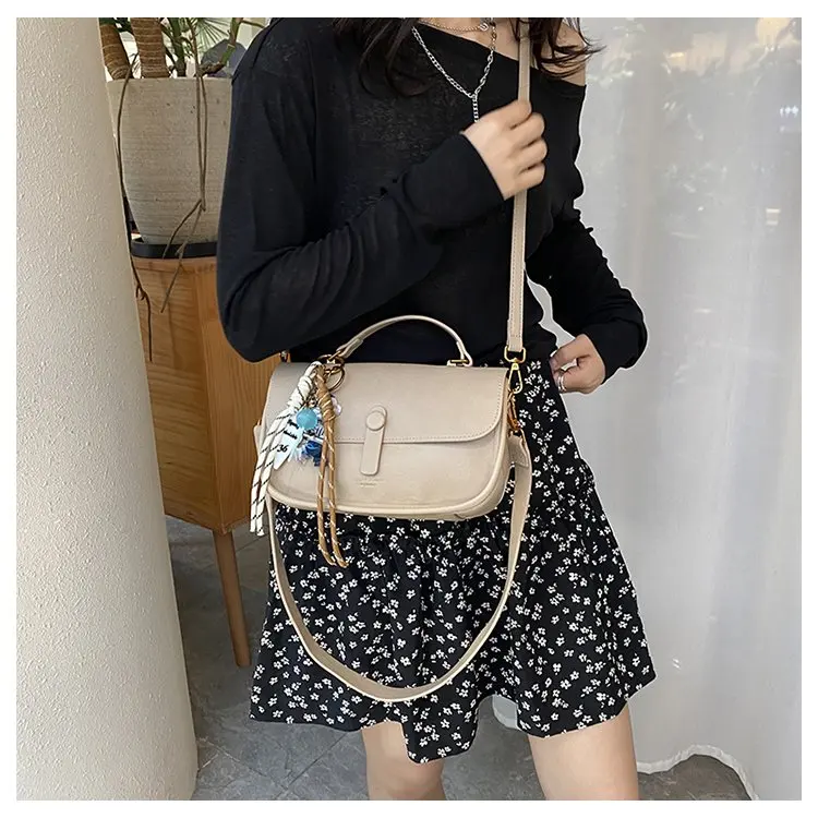 

2025 Winter 692 New Fashion Versatile Underarm Bag Simple Commuter Bag Handbag Shoulder Bag
