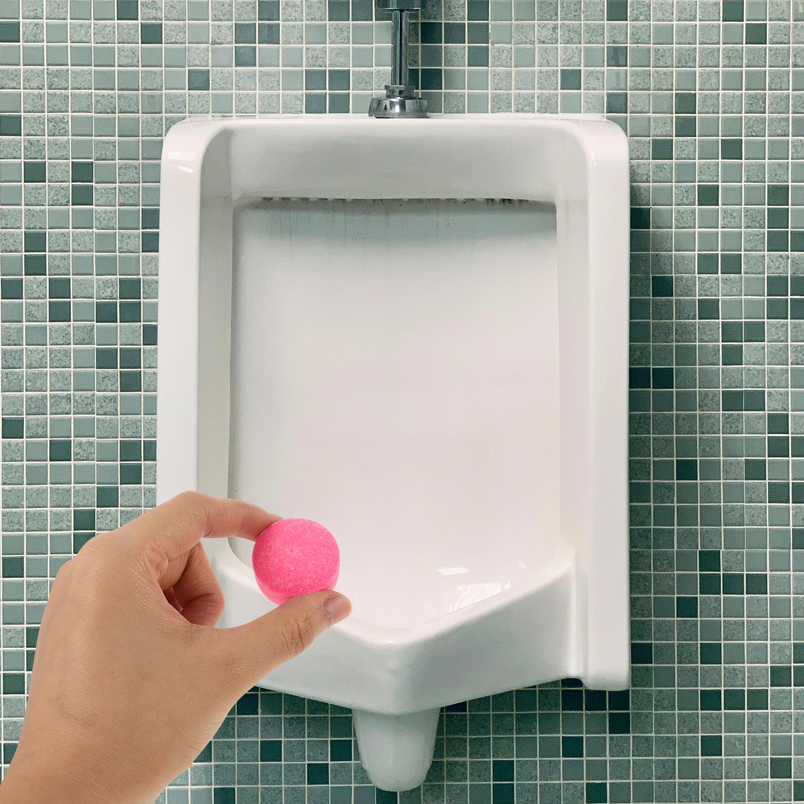 

4pcs Scented Para Urinal Puck Toilet Bowl Cleaner Deodorant Tablets Home Cleaning Tools Bathroom Accessories Freshener
