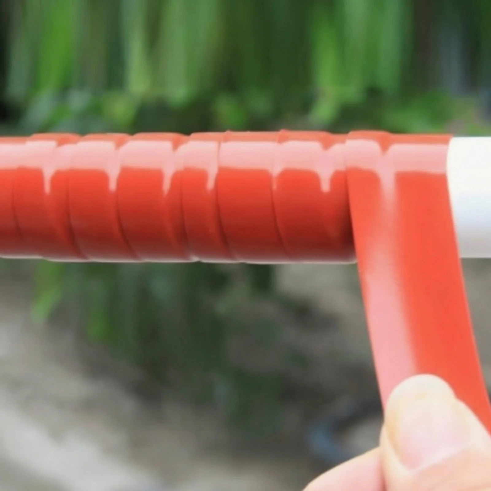 Silicone Leak-Repair Tape Roll Waterproof Self-Adhesive Pipe Repair Tape Long-Lasting Stretchable for Plumbers