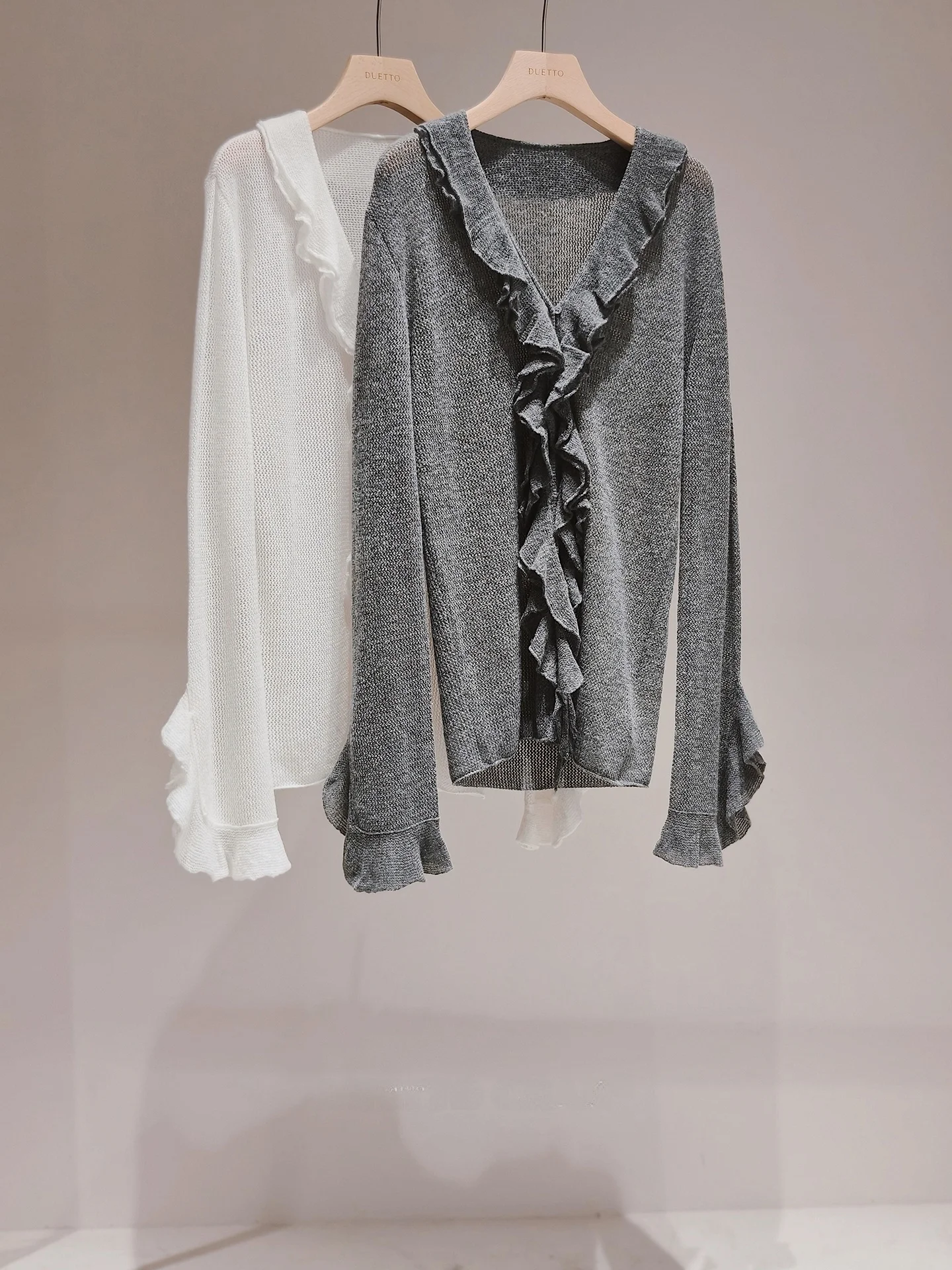 

Duetto Moon Lotus Ultrine Camere Wool Layered Lace Collar Hollow Knitted Base Sweater Women's Casual Sle Soft Knitwear