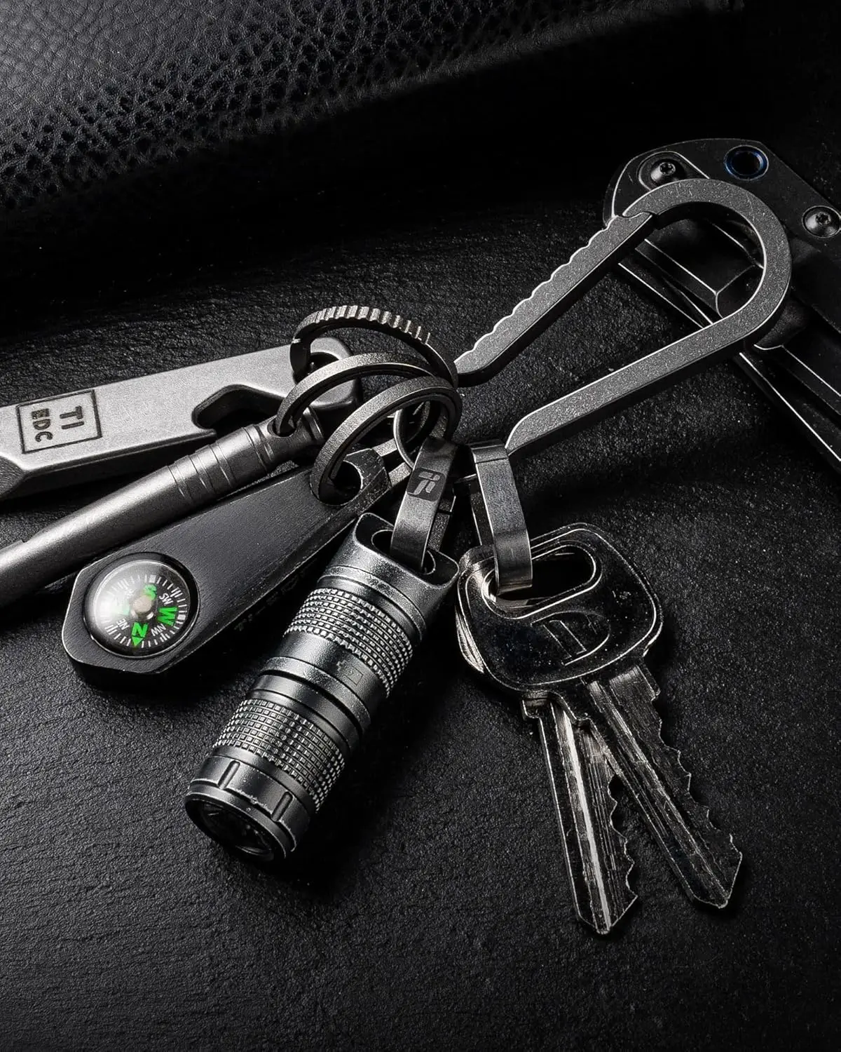 سلسلة مفاتيح صغيرة سريعة الإصدار لتنظيم المفاتيح المنزلية (رمادي-2 * وصلات صغيرة + 3 * 0.86 في حلقات مفاتيح Ti)