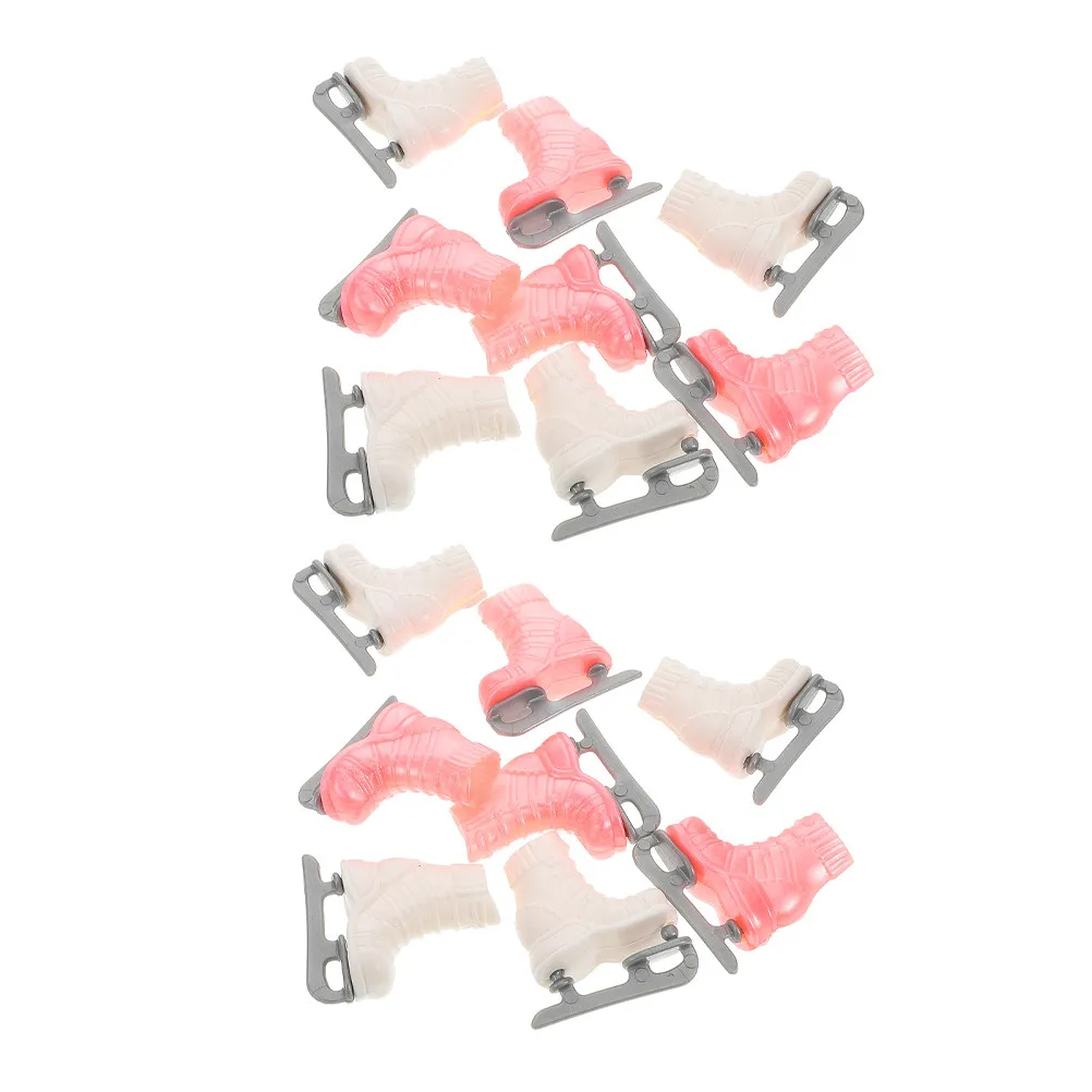 

8Pairs Cute Roller Skates Mini Skating Shoes Fourwheel Balance for Dollhouse Setup Decorative Craft Kids Playtime Engagement