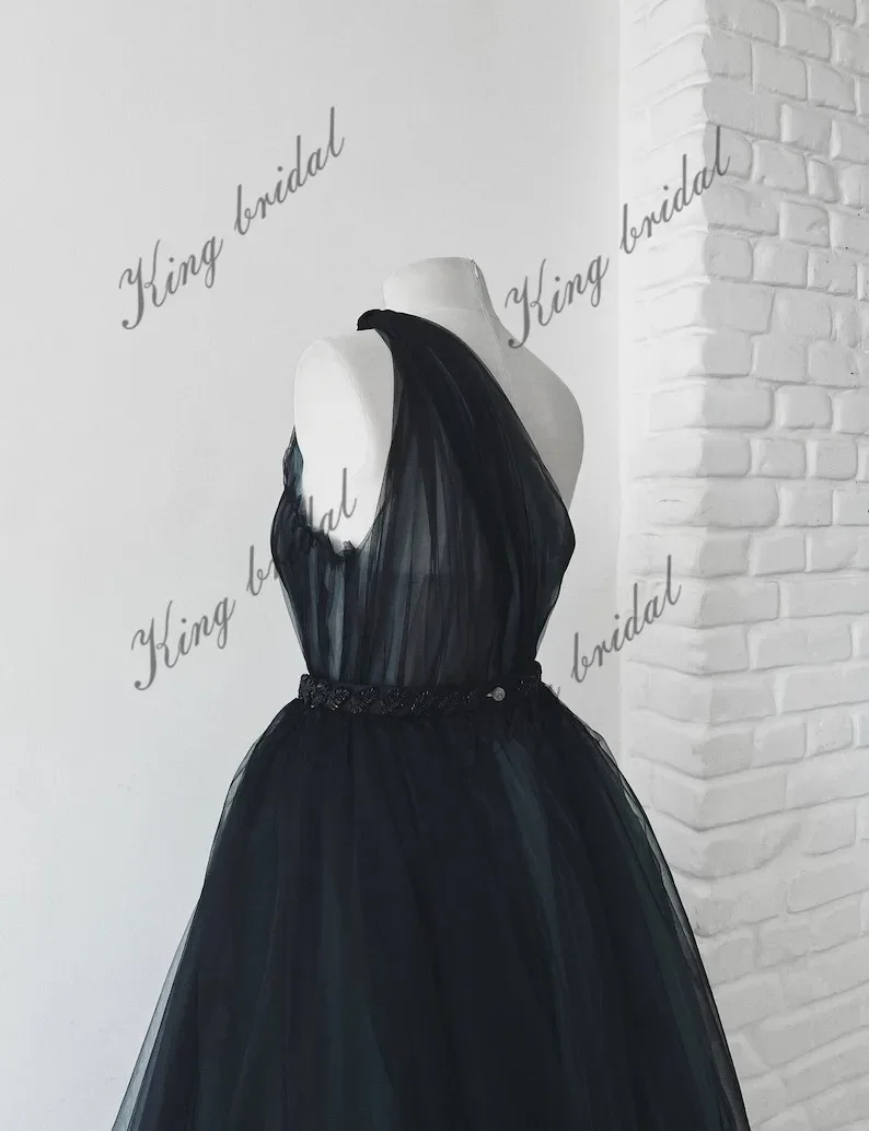 Tüll Perlen Fantasy Ballkleid Einfache Brautkleider Schwarzes Hochzeitskleid Vollschwarzes Ascheblaues Brautkleid Gothic Hochzeitskleid