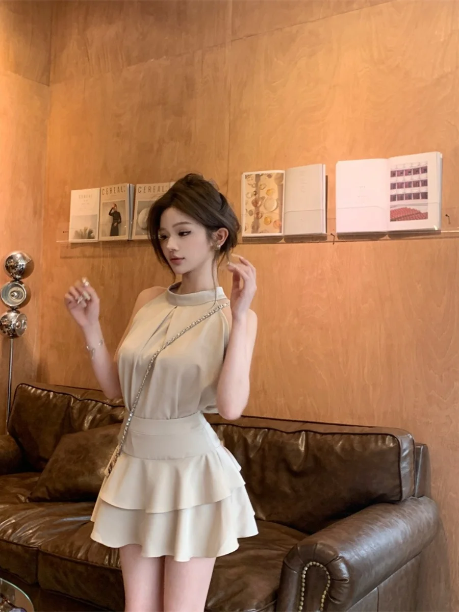 Set atasan rompi wanita Pure Desire Svel Ne dengan rok ruffle, rok kue A-line pinggang tinggi