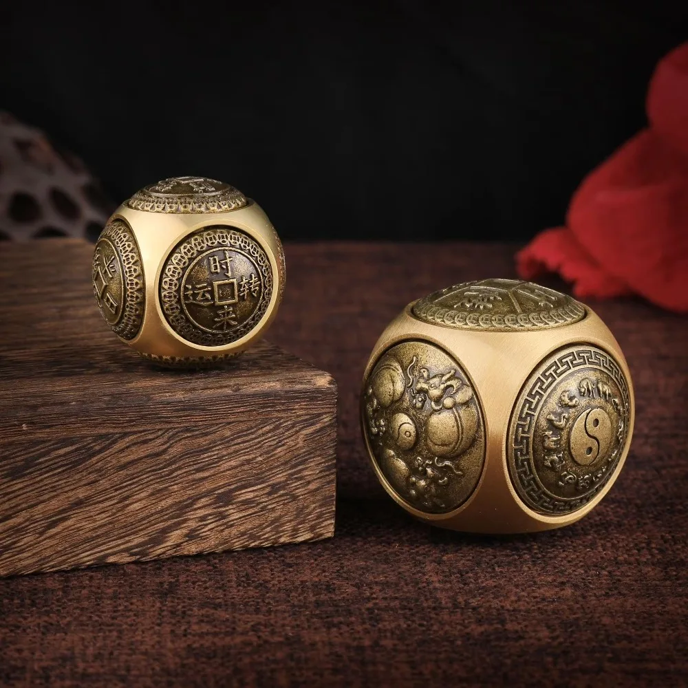 New Cube Six-sided Rotation Spherical Brass Fitness Ball Chinese Style Relieve Anxiety Fidget Bagua Stress Relief Office