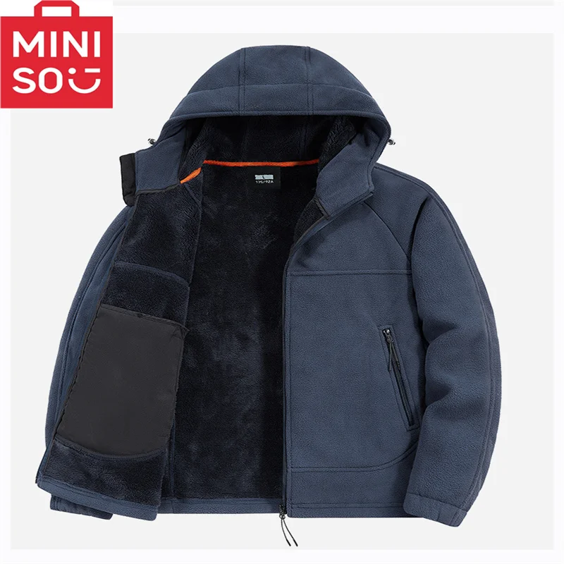 

MINISO2024 men's plus fleece jacket, casual outdoor sports hooded sweatshirt jacket, plus fleece jacket, inner tank, fleece