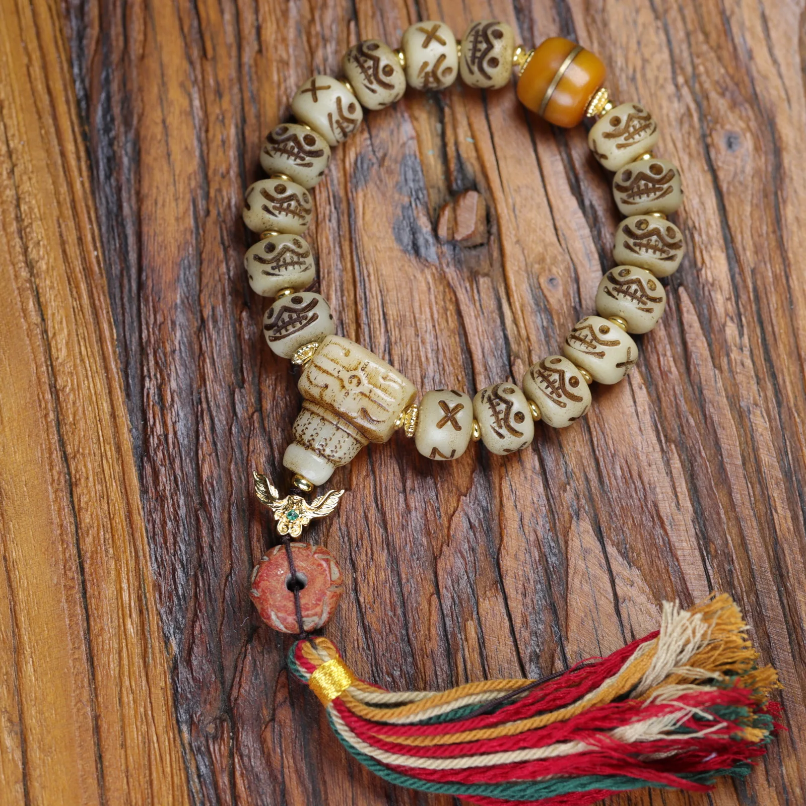 

Tibetan Backflow Bone Carving A Dai Wan Character Bracelet Handheld Tibetan WenPlay Buddha Beads Yak Bone Accessories HandString