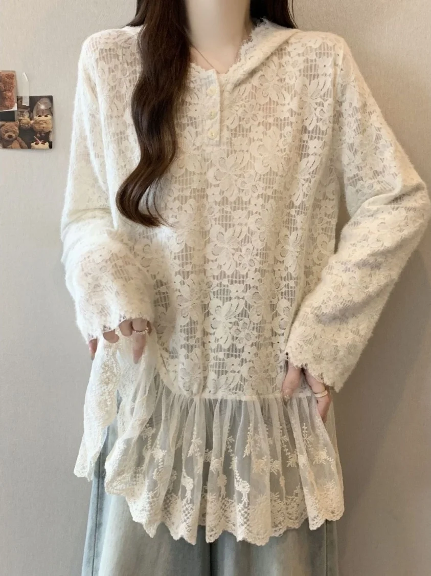 

Женская кофта больших размеров в корейском стиле с вырезами и капюшоном, весенняя модная свободная базовая кофта, универсальный топ с цветочным принтом, длинный рукав