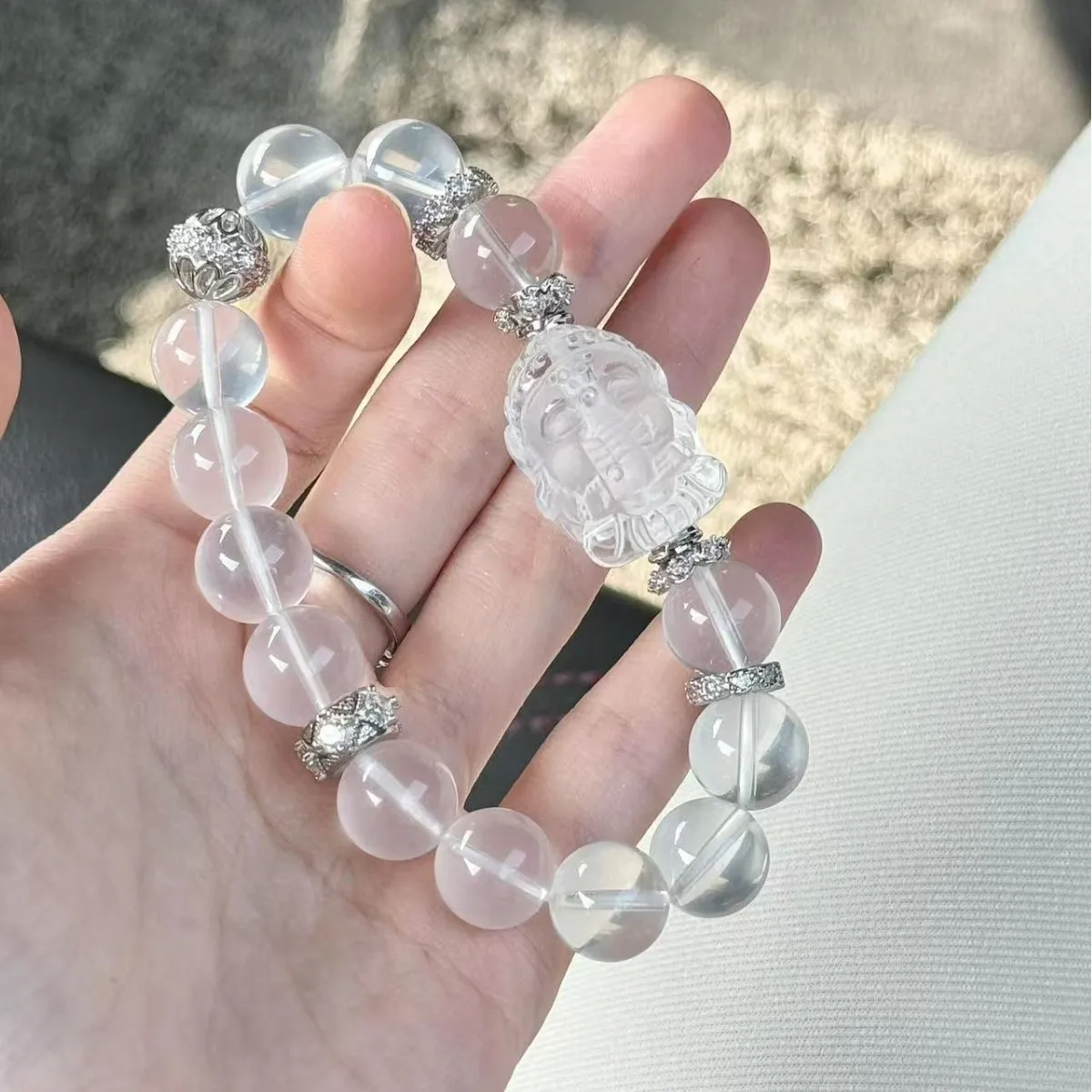 

Natural White Crystal Baby Elephant White Ghost Crystal Bracelet Women's Light Luxury Fashion Lucky Bracelet Original Design