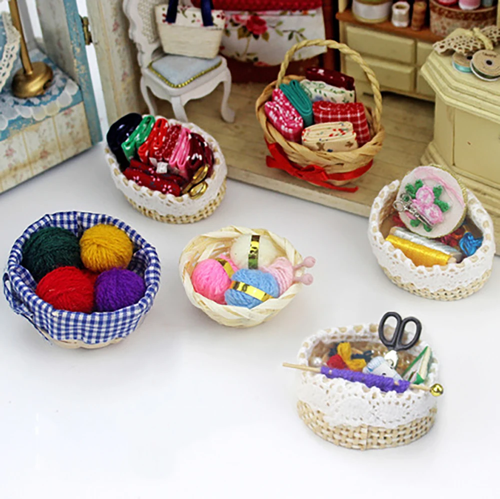 1/12 Dollhouse Miniature Cloth Basket Mini Yarn Ball Basket Sewing Tools Model Toy for Doll House Accessories Decoration OB11