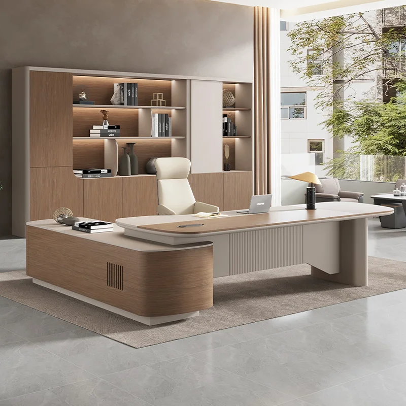 

Environmentally Friendly Modern Boss Executive Wood Desk Anti-Scratch Water Resistant Finish Luxury Commercial Use 5-Year Office