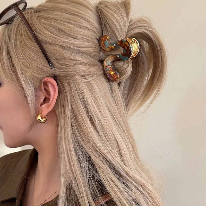 

1PC Korean acetic acid high-end sweet Advanced ponytail grab clip hairpin, temperament semi-tied hair shark clip back head clip