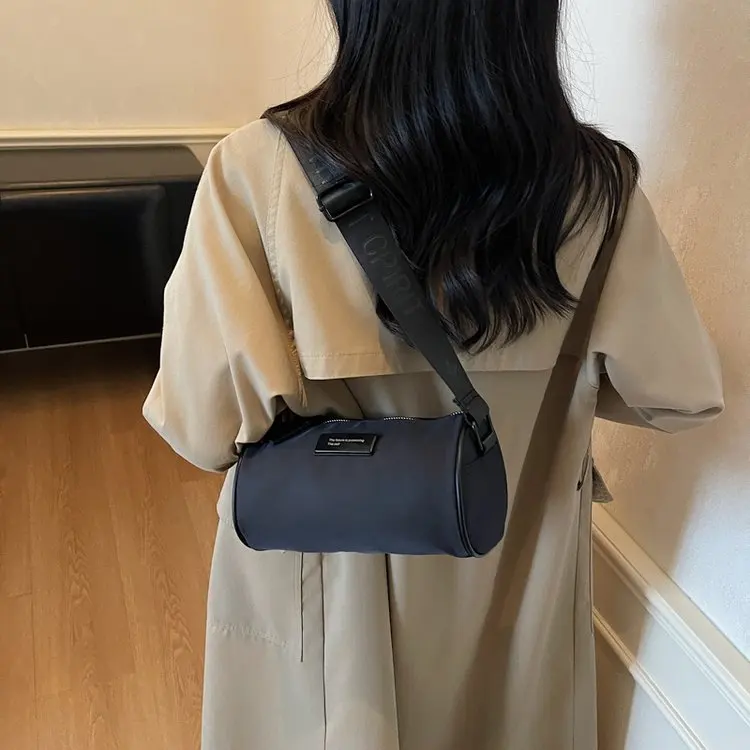 

Новинка 2023 года, 2532, простая нишевая дизайнерская большая сумка, универсальная повседневная модная универсальная сумка через плечо