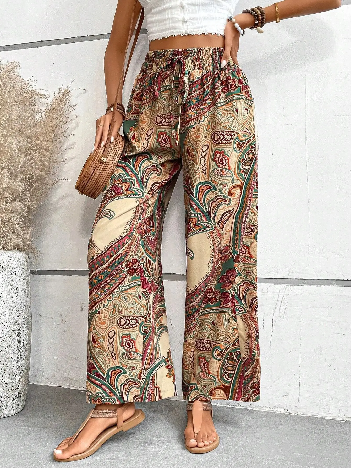 Women\'s thigh pants flower 2024 summer new fashionable printed elastic waist wide leg pants