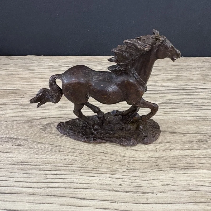 Solid old copper zodiac , galloping , wild , racing horse, symbolizing success, tea table and living room ornamen