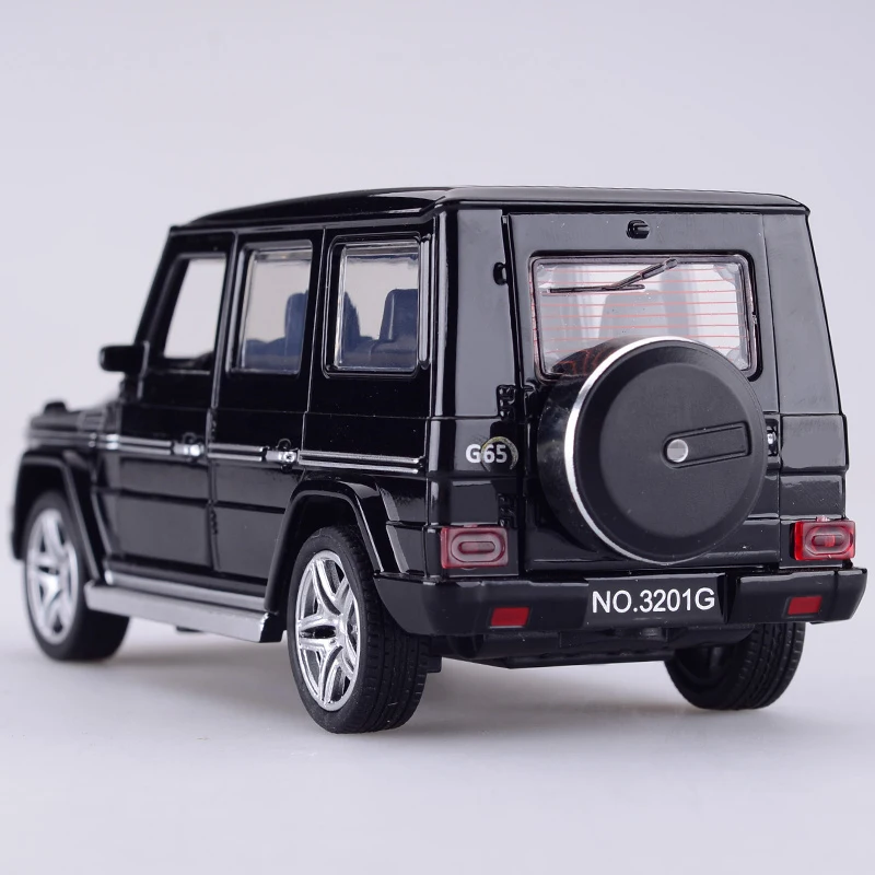 1:32 G65 G63 SUV Alloy Car Model Diecasts Metal Toy Off-road Vehicles Car Model Simulation Sound Light Collection Childrens Gift