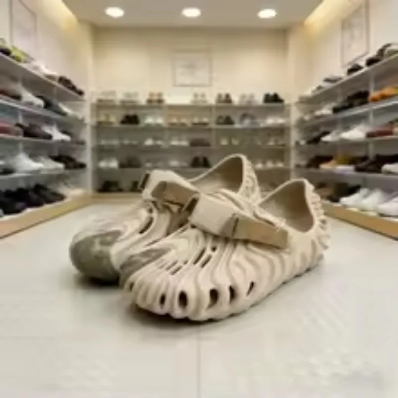 

Men's Summer Outdoor Sports Beach Sandals Hollow out Walking Feeling Casual Slip-On Shoes Coconut EVA Material