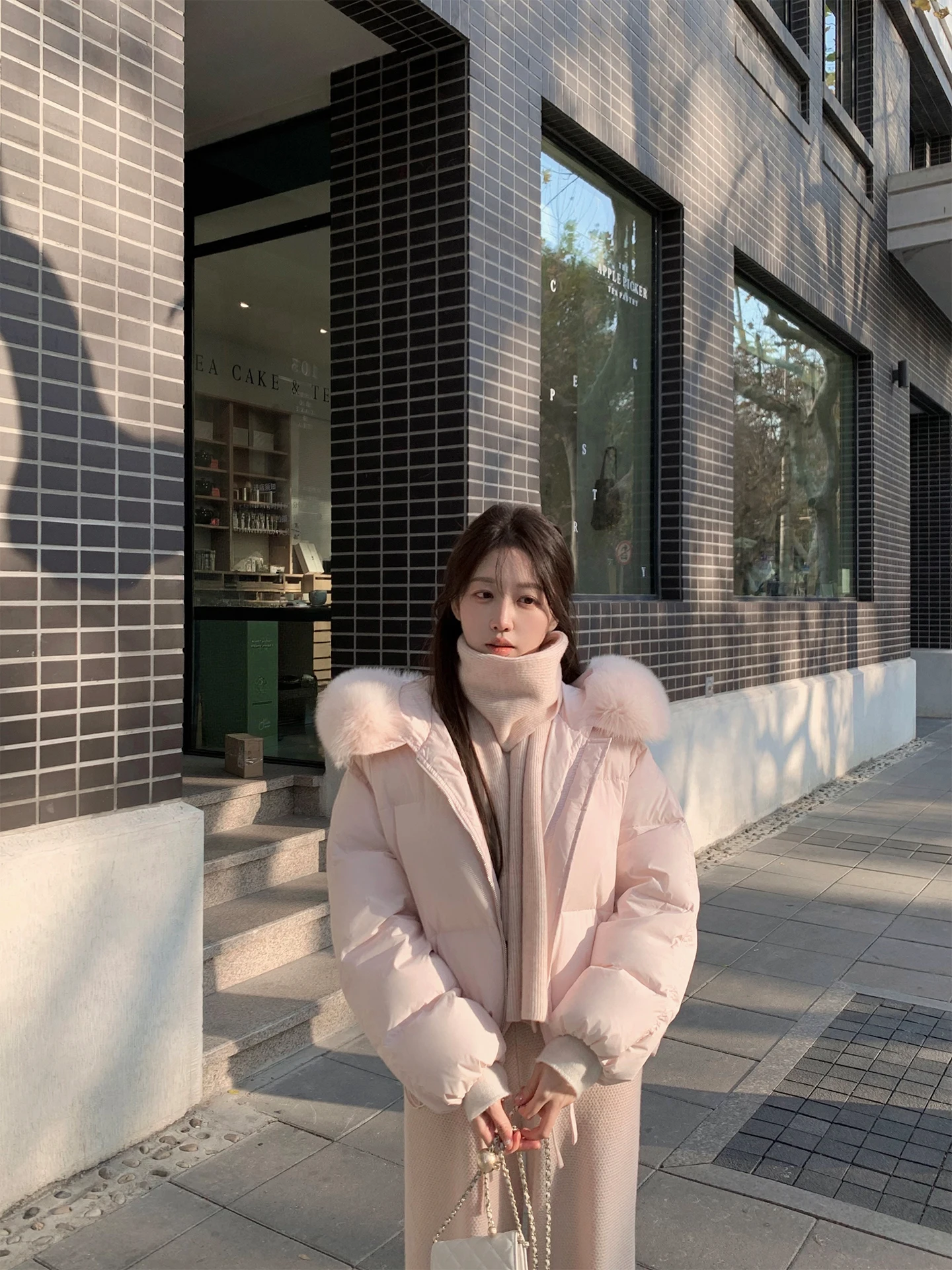 

Cute Iceland Pinecone Du down Jaet Women's Winter Warm Coat Super Large Fur Collar Casual Sle Stand Fit ort Coat