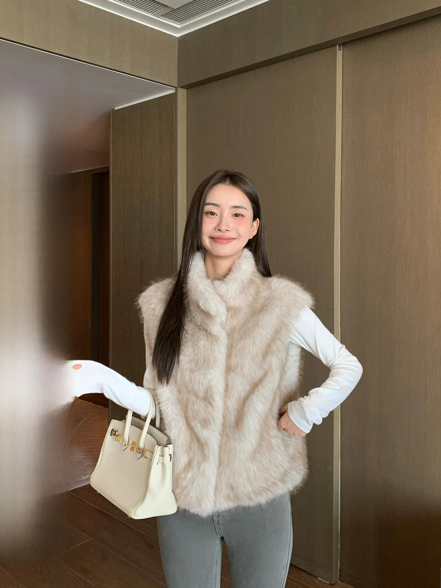 

Женский жилет из искусственного меха Buleng: элегантность осени и зимы, на молнии, повседневный стиль, без рукавов, молодежный размер