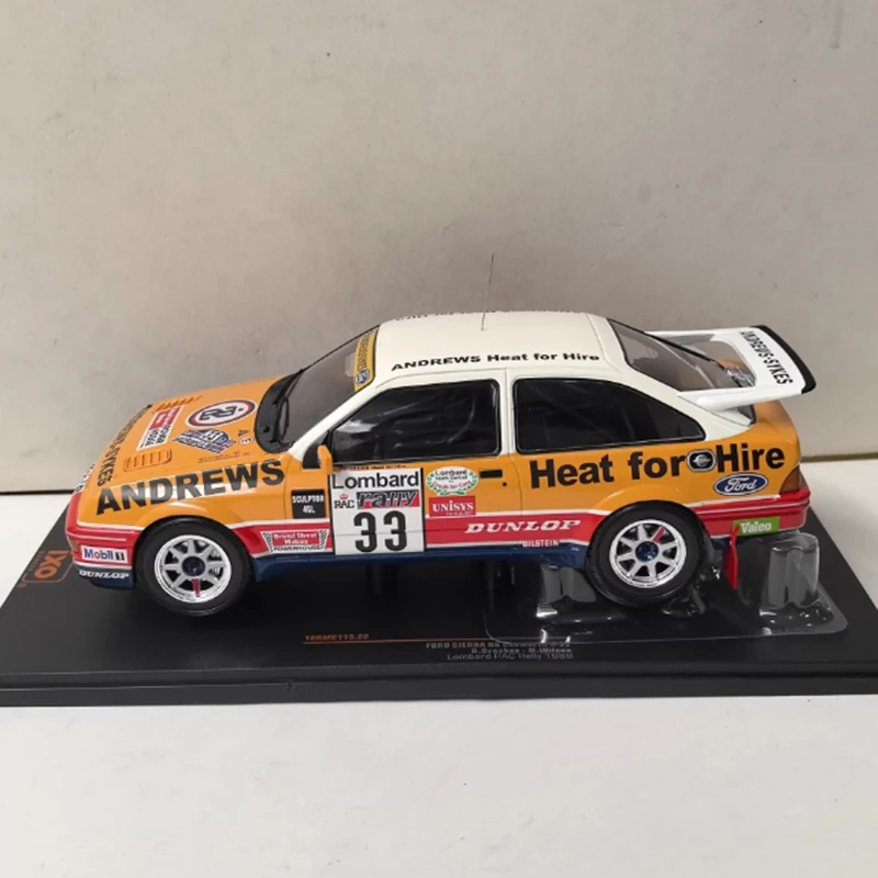 

IXO 1/18 Scale SIERRA RS COSWORTH #33 1989 Alloy Simulation Car Model Static Collection Decorated Holiday Toy Souvenir Gift